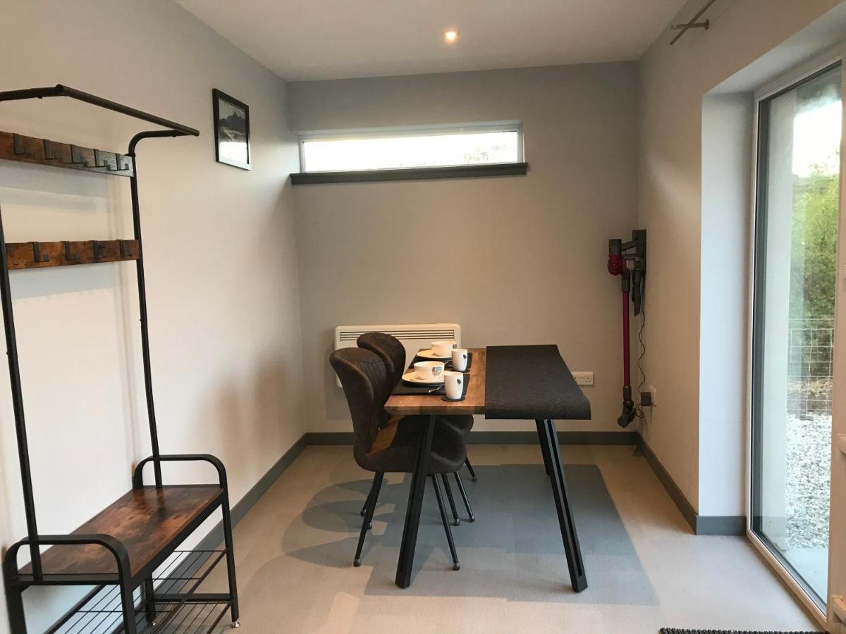 Riverside Apartments Kilmaluag Ngoại thất bức ảnh